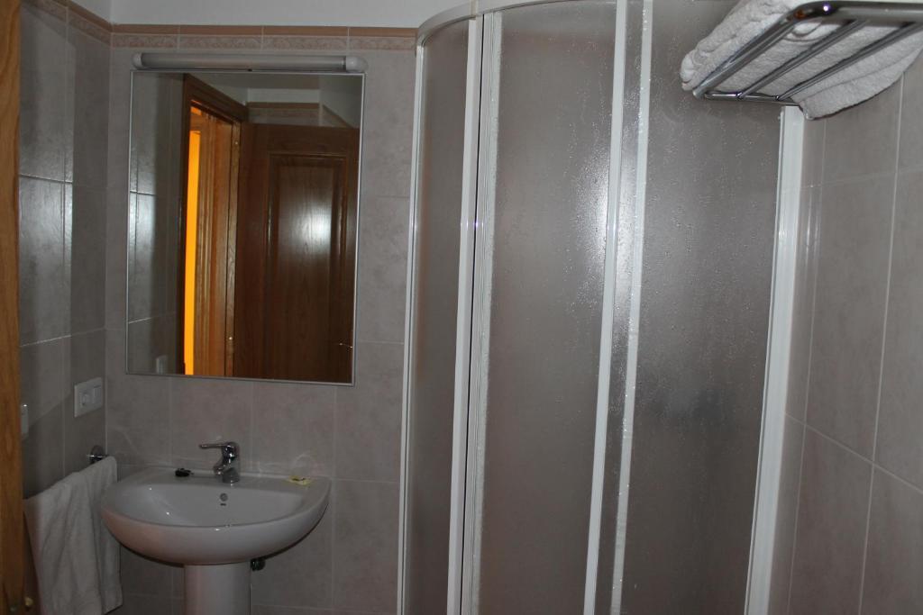 Hostal Sandino Villodrigo Room photo